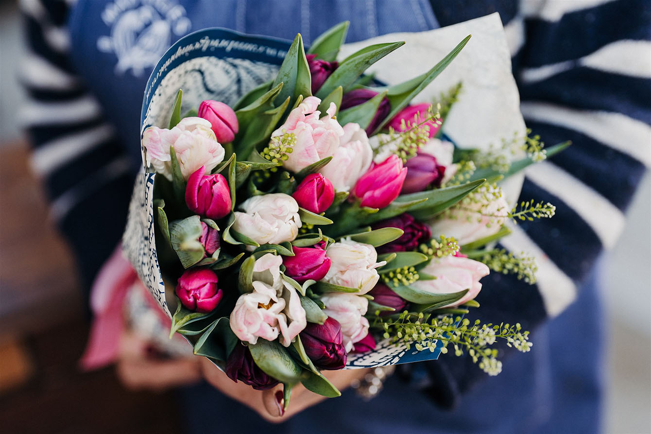 Flower Tips - Keep Your Cut Tulips Looking Great Longer