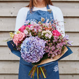 Florist-Curated Seasonal Bouquet – Bespoke, Beautiful, and Bursting with Style