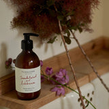 Plum & Ashby Sandalwood & Labdanum Hand & Body Lotion