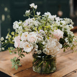 Florist-Curated Seasonal Vase – Luxury Flowers, Beautifully Designed